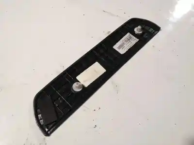 Pezzo di ricambio per auto di seconda mano plastiche per opel corsa a fastback (s83) 1.2 i (f08, m08, f68, m68) riferimenti oem iam 84262smge011m1  