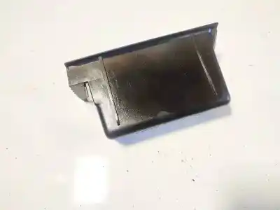 Pezzo di ricambio per auto di seconda mano portacenere per opel kadett e fastback (t85) 1.4 s (c08, c48, d08, d48) riferimenti oem iam 318220400