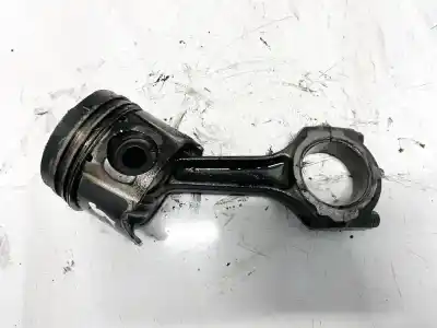 Pièce détachée automobile d'occasion piston pour hyundai i30 1.6 crdi cat références oem iam 