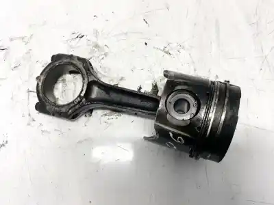 Pièce détachée automobile d'occasion piston pour hyundai i30 1.6 crdi cat références oem iam 