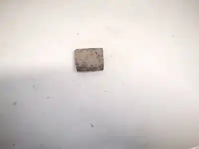 Pezzo di ricambio per auto di seconda mano plastica per volvo v50 (545) 2.0 d riferimenti oem iam 