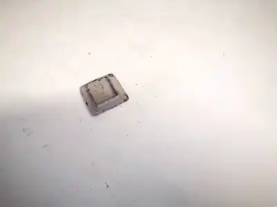 Pezzo di ricambio per auto di seconda mano plastica per volvo v50 (545) 2.0 d riferimenti oem iam   