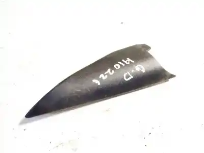 Peça sobressalente para automóvel em segunda mão plásticos por audi a4 avant (b5) 2.4 referências oem iam 8d9857570