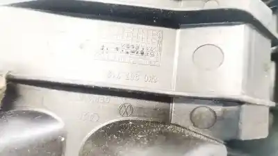 Pezzo di ricambio per auto di seconda mano plastica per audi a4 b8 (8k2) 2.0 tdi riferimenti oem iam 8k0907713  