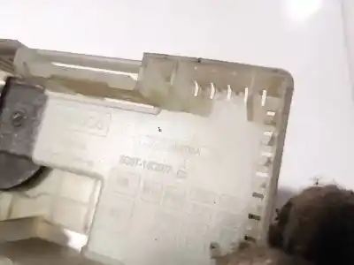 Автозапчасти б/у блок реле/предохранителей за nissan bluebird hatchback (t72, t12) 1.6 ссылки oem iam 6g9t14c507bb  6g9t-14c507-bb