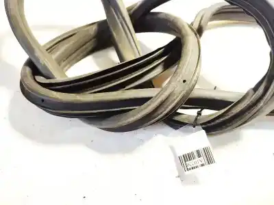 Second-hand car spare part rubber door seal for bmw 3 (e30) m3 2.3 oem iam references   