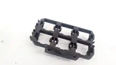 Second-hand car spare part fuse box unit for audi 100 avant (c4) 2.6 v6 cat (abc) oem iam references 4a0937503  