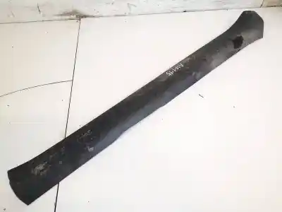 Peça sobressalente para automóvel em segunda mão plásticos por skoda octavia ii combi (1z5) 1.6 tdi 4x4 referências oem iam 6791405060