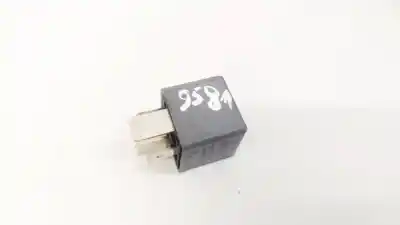 Second-hand car spare part relay for audi a6, c5 2001.08 - 2005.01 facelift 2.5 tdi 114kw 2001.08 - 2005.01 oem iam references 8d0951253