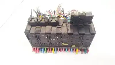 Pièce détachée automobile d'occasion BOÎTES À FUSIBLES pour VOLKSWAGEN GOLF III (1H1)  Références OEM IAM 357937039  