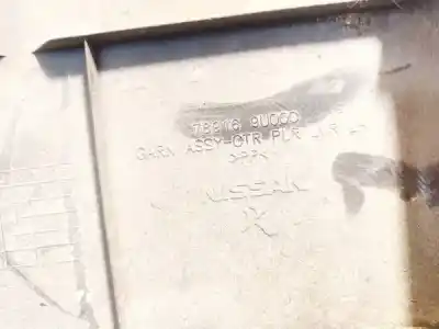 Pezzo di ricambio per auto di seconda mano plastica per nissan note (e11e) 1.6 16v cat riferimenti oem iam 769169u000  