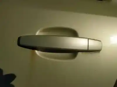 Second-hand car spare part exterior left rear door handle for opel corsa d 1.4 16v bivalent (gasolina / gas licuado del petróleo. gpl) oem iam references 
