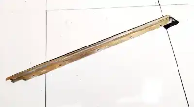 Peça sobressalente para automóvel em segunda mão plásticos por audi a4 avant (b5) 2.4 referências oem iam 8d9853764