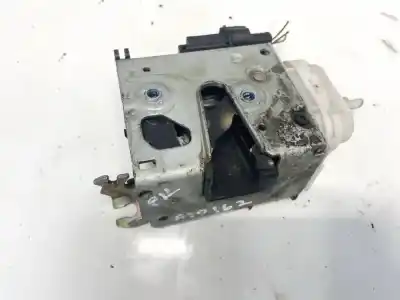 Автозапчастина б/у ЗАМОК ПЕРЕДНІХ ДВЕРЕЙ ЛІВИЙ для AUDI A4, B5 1999.09 - 2001.08 FACELIFT  Посилання на OEM IAM 8D1837015F  
