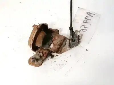 Peça sobressalente para automóvel em segunda mão plásticos por renault megane 1.5 dci k9k j8 referências oem iam 8200013905b