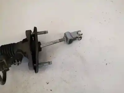 Second-hand car spare part clutch cylinder for toyota auris, i e15 2006.10 - 2012.10 2.0l 93kw d-4d 2006.10 - 2012.10 oem iam references 0610300021   Second-hand car spare part clutch cylinder for toyota auris, i e15 2006.10 - 2012.10 2.0l 93kw d-4d 2006.10 - 2012.10 oem iam references 0610300021