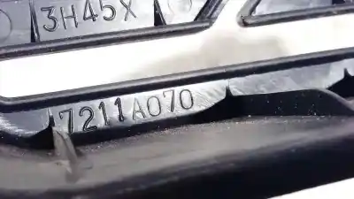 İkinci el araba yedek parçası plasti̇kler için mitsubishi outlander, ii 2006.01 - 2013.01 2.4i 125kw 2006.01 - 2013.01 oem iam referansları 7211a070  