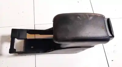 Автозапчастина б/у центральний подлокник для MITSUBISHI OUTLANDER, II 2006.01 - 2013.01 2.4I 125KW 2006.01 - 2013.01 Посилання на OEM IAM 8011A083  3H45X