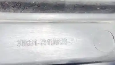 Автозапчастина б/у решіта переднього бампера для nissan bluebird hatchback (t72, t12) 1.6 посилання на oem iam 3m51r19953ad  3m51-r19953-ad