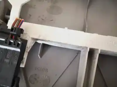 Peça sobressalente para automóvel em segunda mão luz interior por bmw 3 (e30) m3 2.3 referências oem iam 13111824  