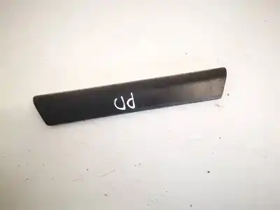 Peça sobressalente para automóvel em segunda mão plásticos por bmw 3 (e30) m3 2.3 referências oem iam 13121853