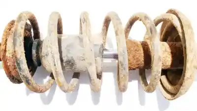 Peça sobressalente para automóvel em segunda mão mola de suspensão por volkswagen golf ii 1.3 referências oem iam 