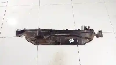 Peça sobressalente para automóvel em segunda mão grelha torpedo curcuvan por nissan bluebird hatchback (t72, t12) 1.6 referências oem iam 