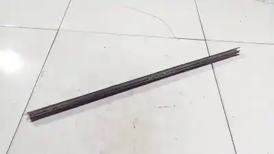 Pezzo di ricambio per auto di seconda mano plastiche per opel kadett e fastback (t85) 1.4 s (c08, c48, d08, d48) riferimenti oem iam   