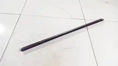 Pezzo di ricambio per auto di seconda mano plastiche per opel kadett e fastback (t85) 1.4 s (c08, c48, d08, d48) riferimenti oem iam   