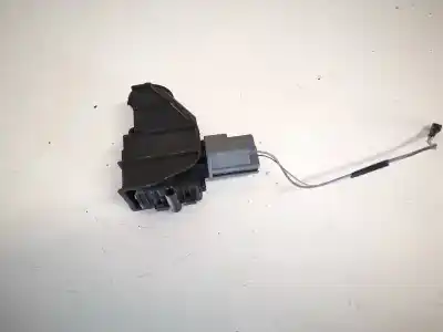 Автозапчасти б/у наружная крышка двигателя топливо за nissan bluebird hatchback (t72, t12) 1.6 ссылки oem iam 6m21220a20ad  6m21-220a20-ad