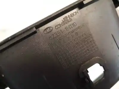 Pezzo di ricambio per auto di seconda mano plastica per opel senator a (29_) 3.0 e riferimenti oem iam 823511h110  82351-1h110