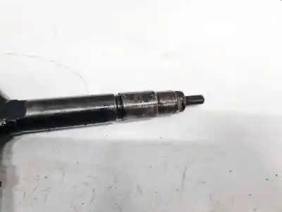 Tweedehands auto-onderdeel injector voor mazda 5 berl. (cr) 2.0 crtd active+ (105kw) oem iam-referenties rf7j13h50  