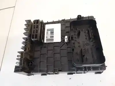 Second-hand car spare part fuse box unit for opel kadett e fastback (t85) 1.4 s (c08, c48, d08, d48) oem iam references 3c0937125  