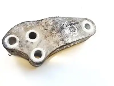 Recambio de automóvil de segunda mano de SOPORTE MOTOR - Soporte de montaje del motor (Usadas) para MITSUBISHI COLT VI (Z3_A, Z2_A) 1.3 (Z21A) referencias OEM IAM MR594202  