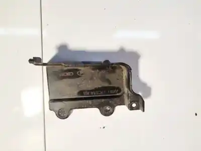Автозапчастина б/у пластика для ford fiesta (cb1) 1.6 16v ti-vct cat посилання на oem iam ae8112c514ab