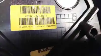 Pezzo di ricambio per auto di seconda mano modanatura anteriore per opel corsa a fastback (s83) 1.2 i (f08, m08, f68, m68) riferimenti oem iam k78121smgg010  k78121-smg-g010