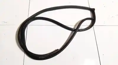 Tweedehands auto-onderdeel deurcontour rubber voor chevrolet captiva 2.4 cat oem iam-referenties 