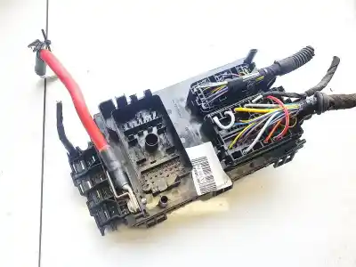 Second-hand car spare part fuse box unit for bmw 3 (e30) m3 2.3 oem iam references c11000053  13302309, 1110008aa