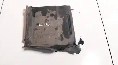 Peça sobressalente para automóvel em segunda mão plásticos por skoda octavia ii combi (1z5) 1.6 tdi 4x4 referências oem iam 514440d010