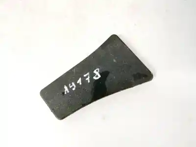 Peça sobressalente para automóvel em segunda mão plásticos por opel meriva 1.6 16v referências oem iam 93365493