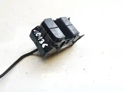 Автозапчасти б/у выключатель левого переднего окна за tesla model y, 2020 --> 378kw awd 514 ag 2020 --> ссылки oem iam 108103702g  1081037-02-g, 90026-3540007
