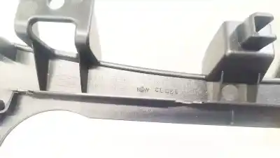 Pezzo di ricambio per auto di seconda mano plastica per ford focus lim. (cb8) 1.6 tdci cat riferimenti oem iam bm5118522bcw  