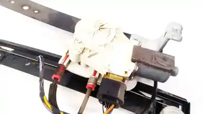 Peça sobressalente para automóvel em segunda mão motor elevador vidro traseiro direito por nissan bluebird hatchback (t72, t12) 1.6 referências oem iam 013082287