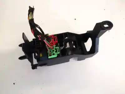 Pezzo di ricambio per auto di seconda mano PEZZI VARI per AUDI Q5 (8R)  Riferimenti OEM IAM 8R0937545A  