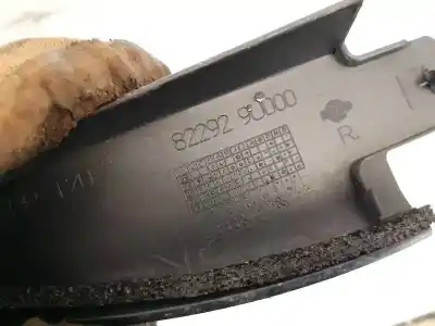Pezzo di ricambio per auto di seconda mano plastica per nissan note (e11e) 1.4 cat riferimenti oem iam 822929u000  