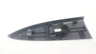 Pezzo di ricambio per auto di seconda mano plastica per nissan note (e11e) 1.4 cat riferimenti oem iam 809609u00a  