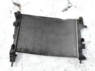 Peça sobressalente para automóvel em segunda mão radiador de água por ford focus lim. (cb8) 1.6 tdci cat referências oem iam 8v618005bb