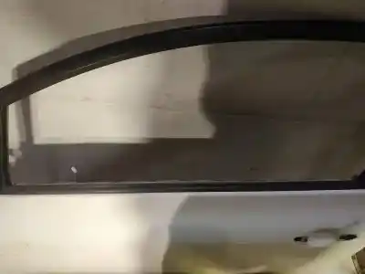 Peça sobressalente para automóvel em segunda mão plásticos por skoda octavia ii combi (1z5) 1.6 tdi 4x4 referências oem iam 