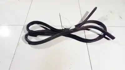 Peça sobressalente para automóvel em segunda mão junta vedante da porta por nissan bluebird hatchback (t72, t12) 1.6 referências oem iam 