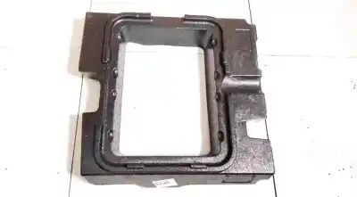 Pezzo di ricambio per auto di seconda mano plastica per nissan bluebird hatchback (t72, t12) 1.6 riferimenti oem iam 